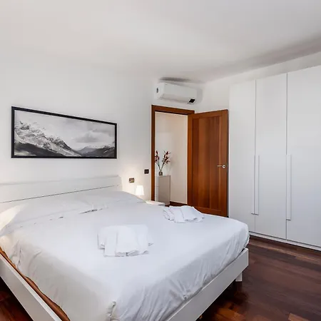 Stayeasy Sesia5 - 4 Bedrooms Penthouse, 2 Baths Milan Exterior photo